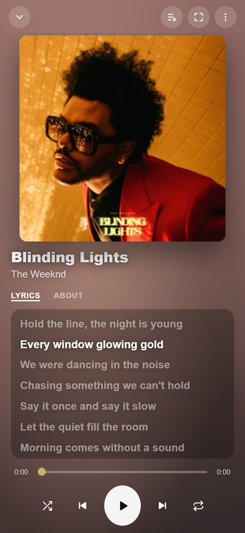 Full-screen music player on mobile