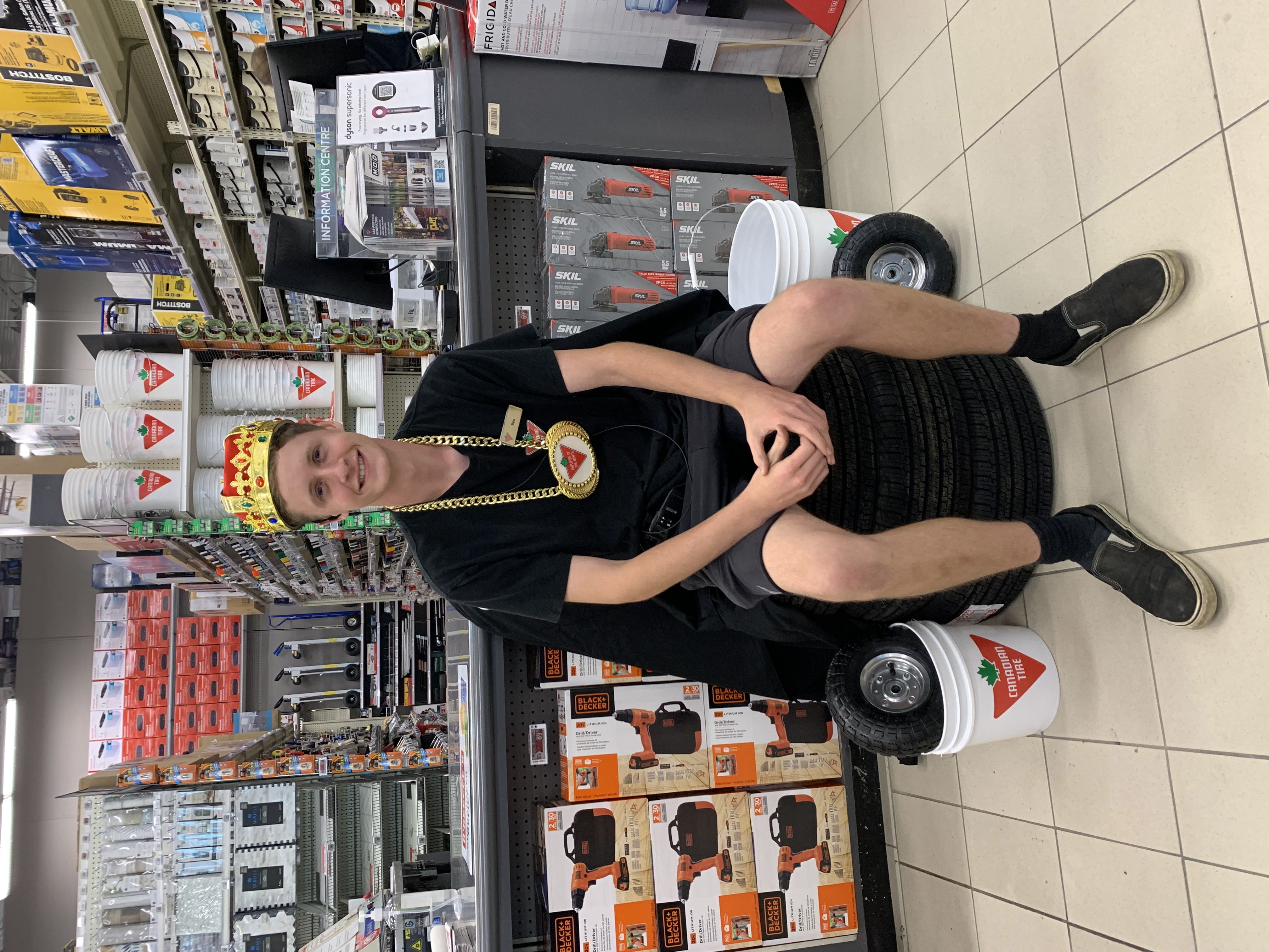 Canadian Tire work photo