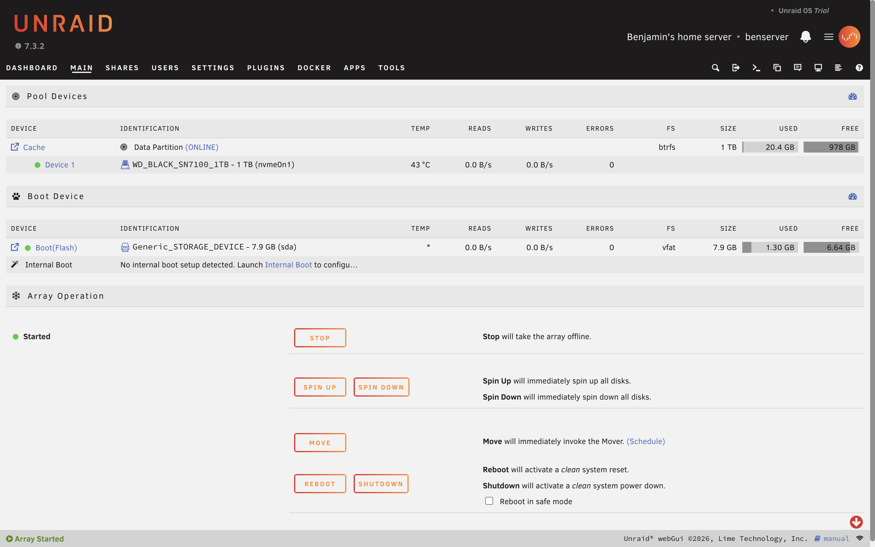 The Unraid storage screen showing the NVMe pool and array controls
